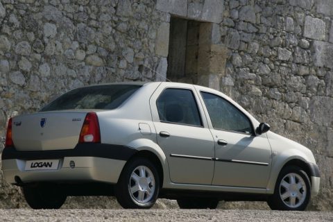 O Dimineață la O Stație ITP București: Povestea lui Victor și a Daciei Sale Loiale